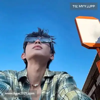 宫队翼